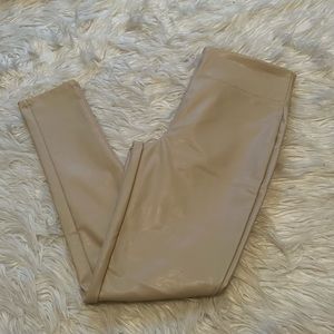 NWT! $89! GB Juniors Pants Tan Cream Size M 100% Polyurethane.